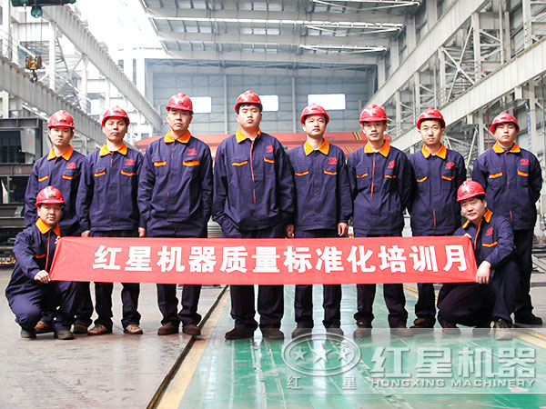 全新日產(chǎn)600方小型移動碎石機(jī)售后服務(wù) 全新日產(chǎn)600方小型移動碎石機(jī)售后服務(wù)