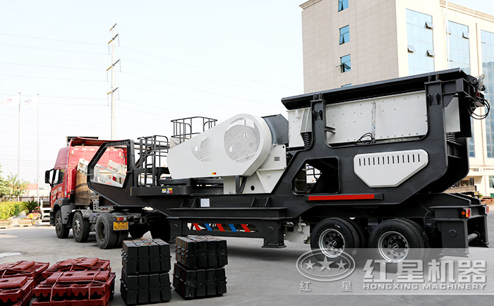 車載一體式破碎機(jī) 車載一體式破碎機(jī)
