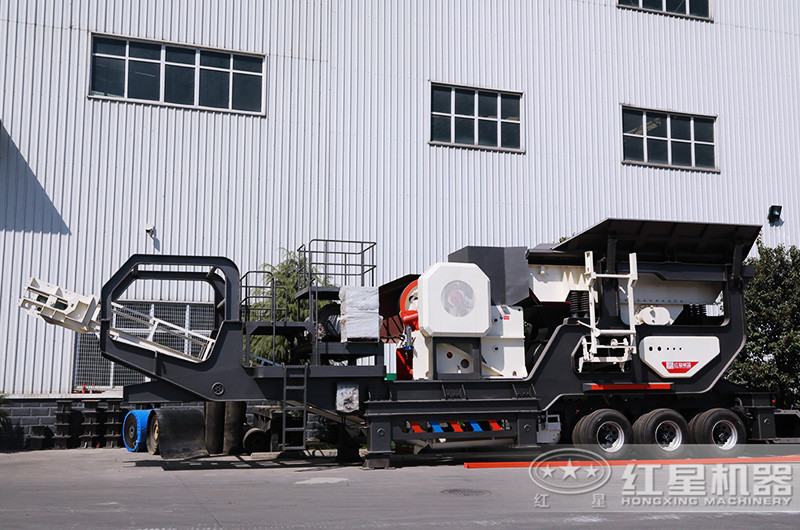 建筑水泥廢料移動(dòng)破:配顎破機(jī) 建筑水泥廢料移動(dòng)破:配顎破機(jī)