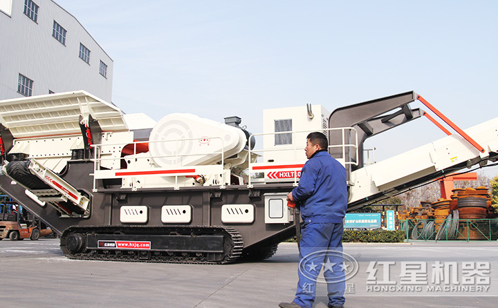 一鍵操控，履帶式新型移動打沙機(jī)更智能