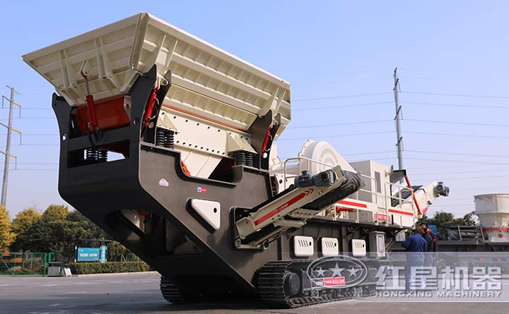 履帶式移動(dòng)型鄂式破碎機(jī) 履帶式移動(dòng)型鄂式破碎機(jī)
